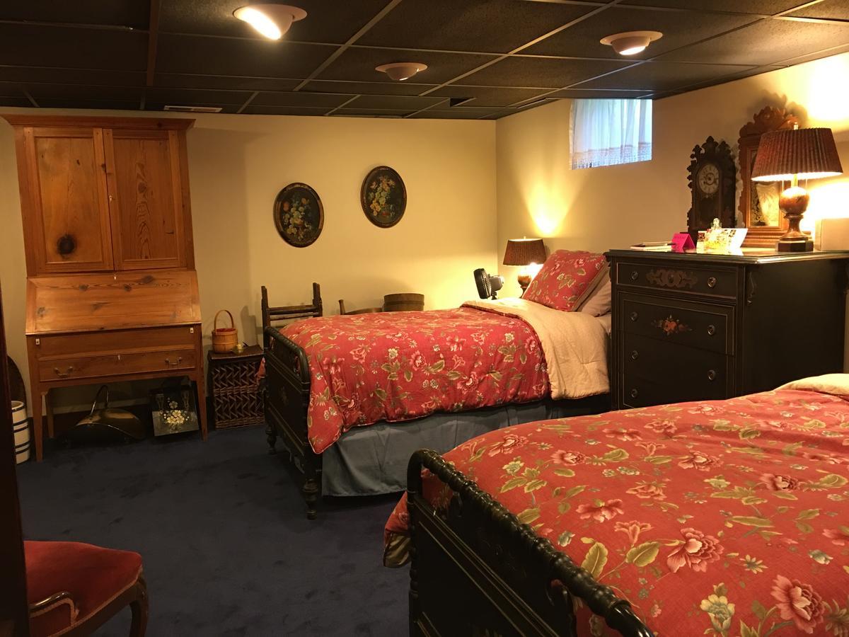 The Ashe Farm Bed and Breakfast Marshall Exteriör bild